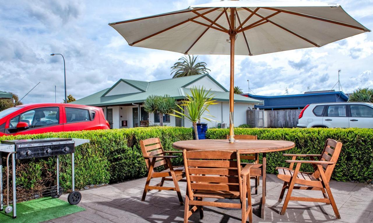 Barringtons Motor Lodge Whakatāne Exterior foto